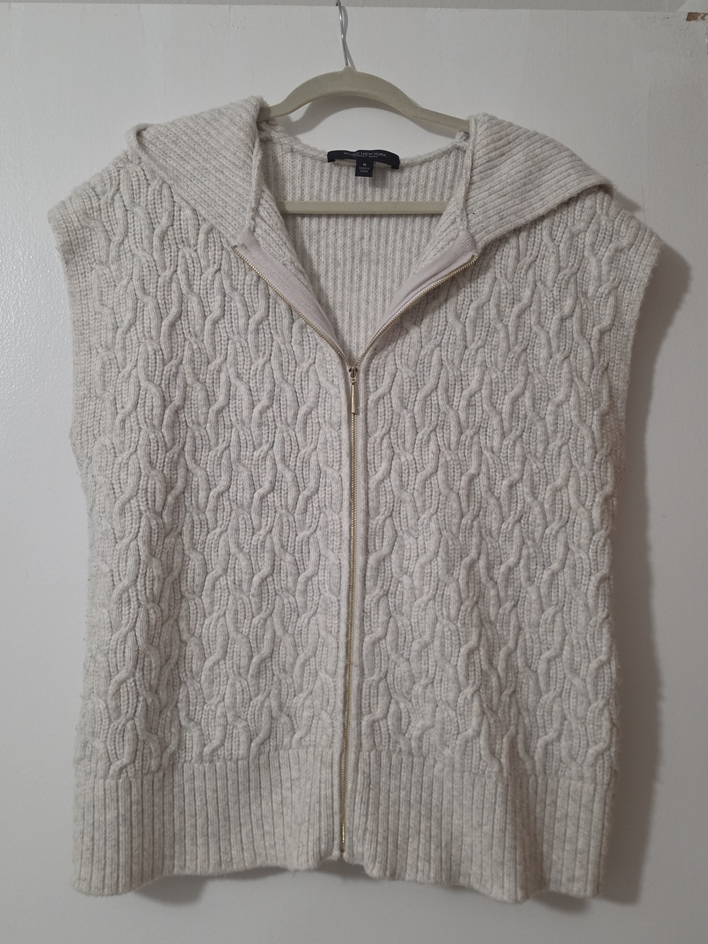 Marc by Marc Jacobs Cream Cable-Knit Hooded Zip Vest
